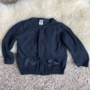 OshKosh B’Gosh black cardigan bow pockets 18 month
